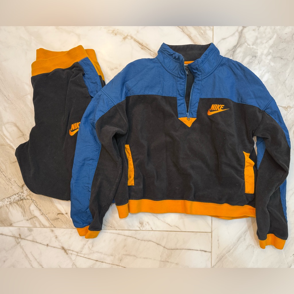 Nike Neon Retro Two-Piece Cropped Sweatsuit - Black/Blue/Orange Size Large